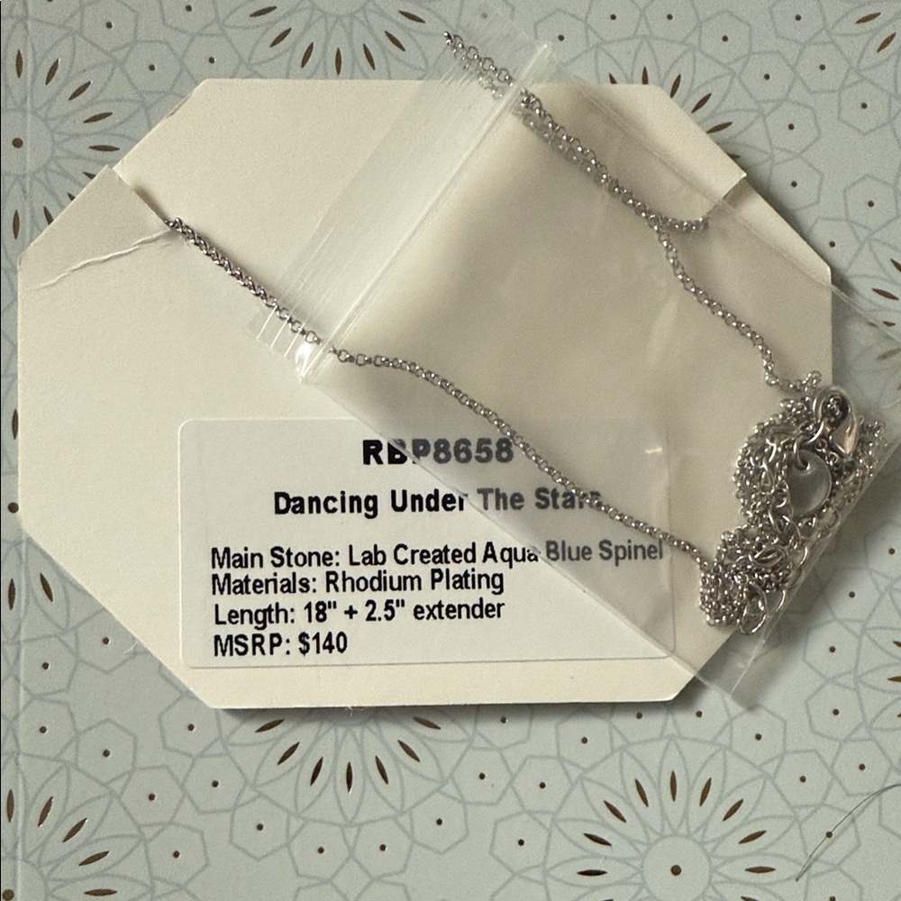 Elegant Silver and Blue Necklace - Picture 3 of 3